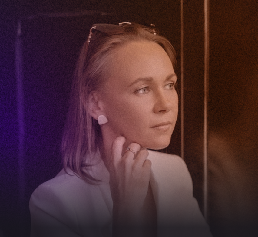 Елена Регис